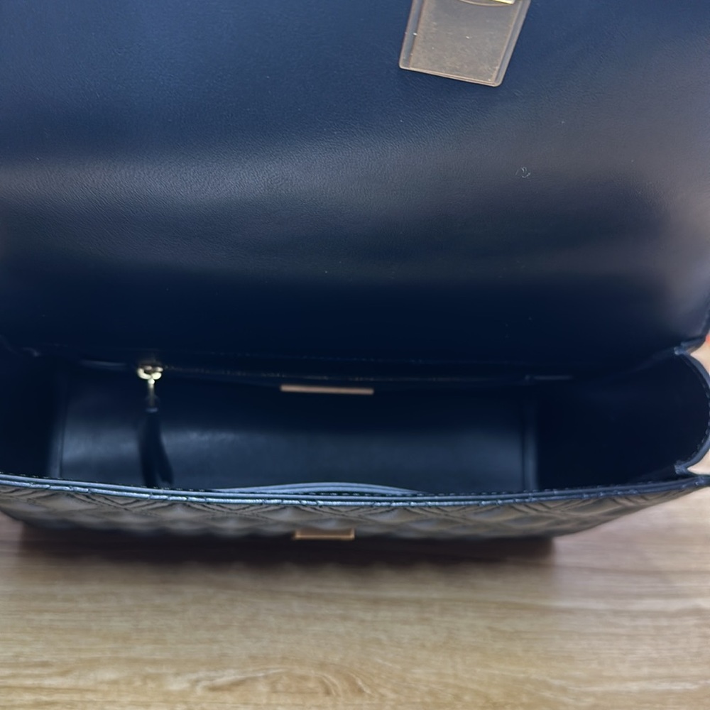 -NEW VERSION Tory Burch Black Leather Fleming Convertible Bag $598 - Picture 8 of 10